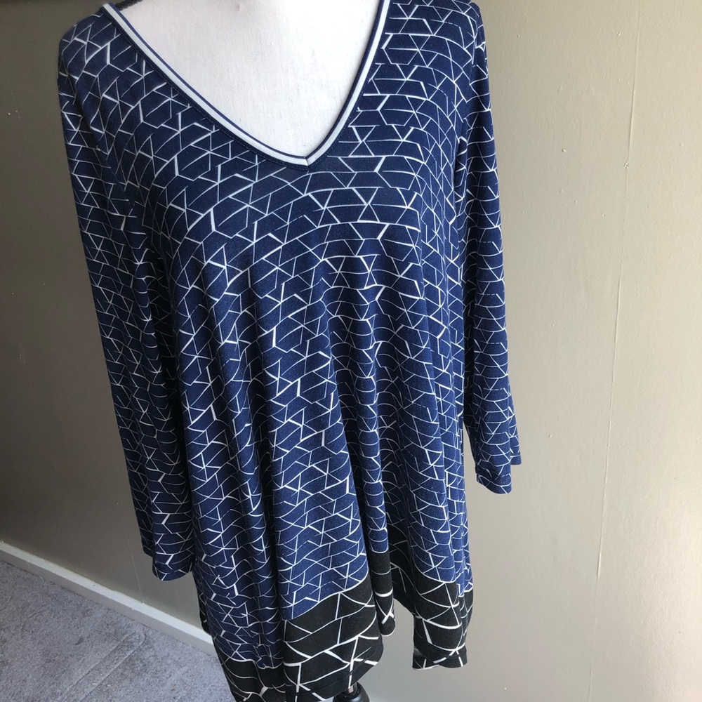 Max Studio XL Tunic Top